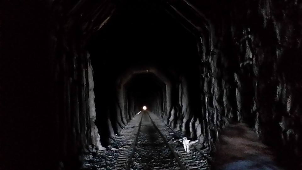 Siskiyou Tunnel 13, Abandoned Siskiyou Station, The Last Train Robbery
